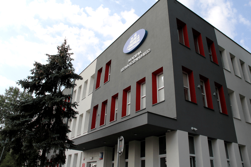 Kozminski University - Đại học danh giá bậc nhất Ba Lan