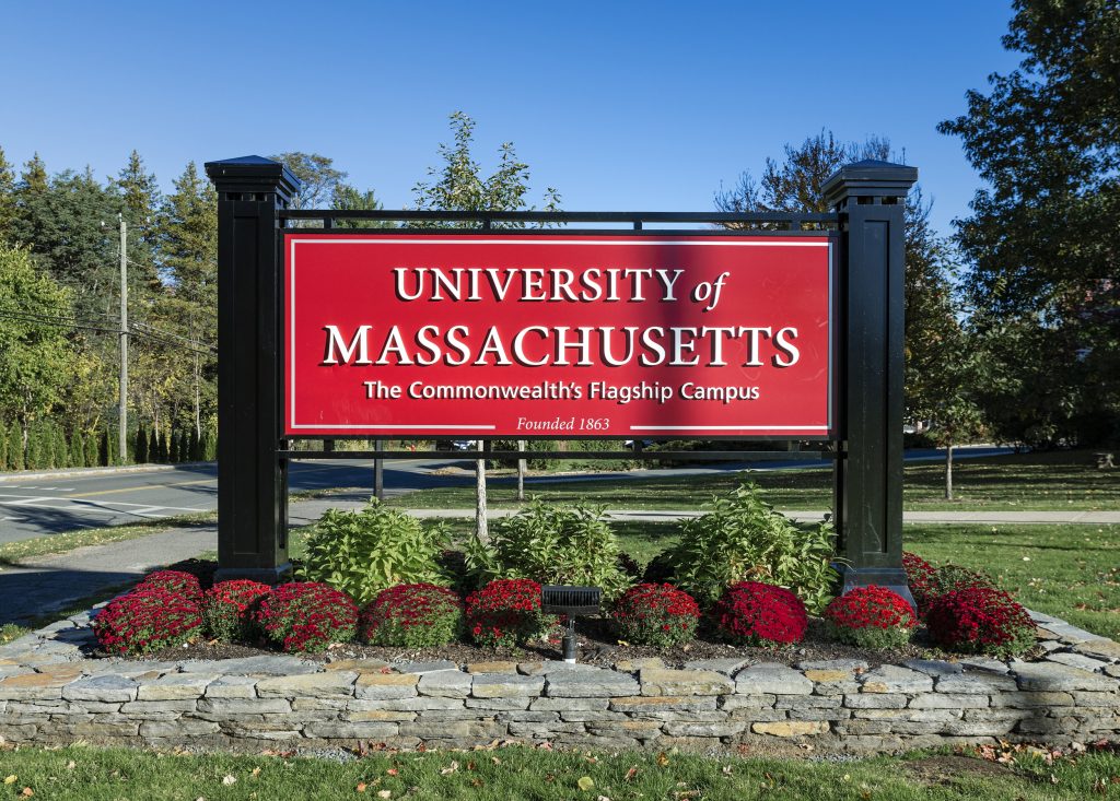 Tìm Hiểu Chi Tiết Trường University Of Massachusetts Amherst